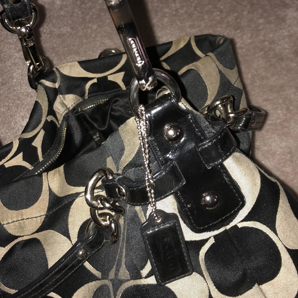 Coach purse - Picture 5 of 6